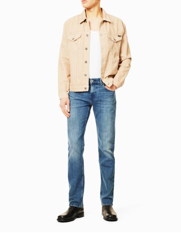 CHA00020 Standard Luxe Whiskering Jeans mat engem richtege Been an engem normale Fit Aus Stretch Denim