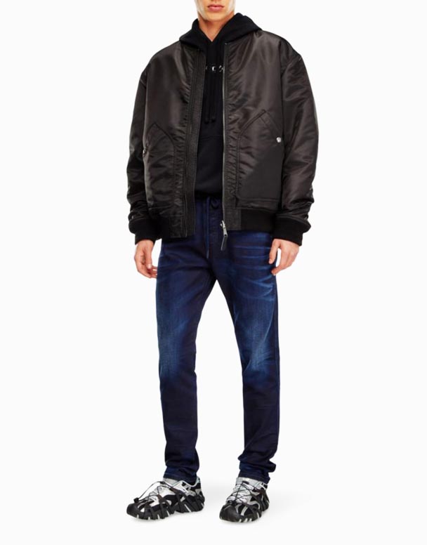 CHA00184 2060 D-Strukt vaqueros jogger ajustados de pierna ajustada