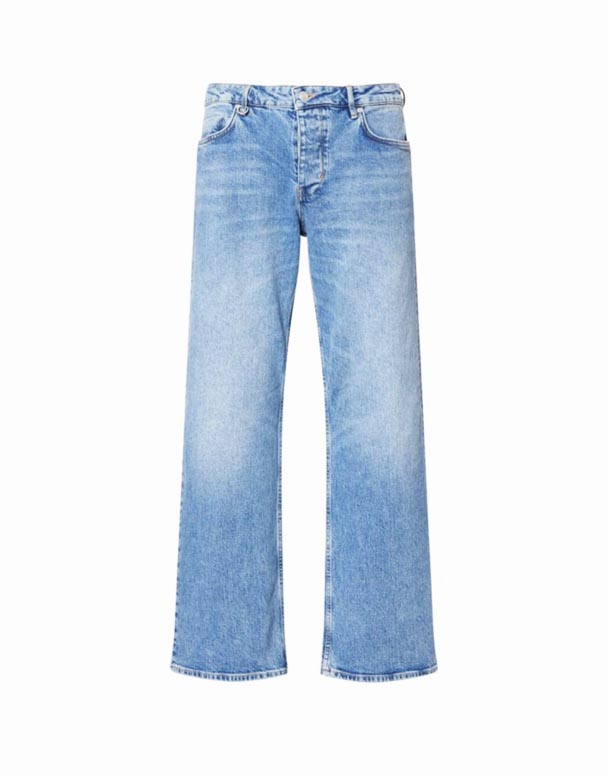 CHA00390 Julian Jeans mat Engem Richtege Been