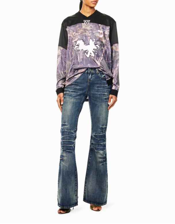 I-Chw01083 I-Flare Eyedlulele Phakathi Nendawo Yokwelula-Amajean E-Denim