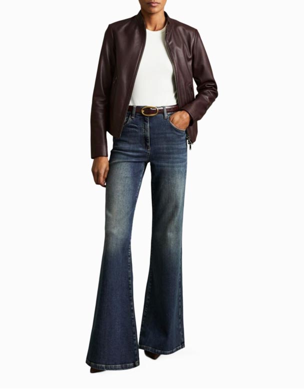 B01383 Bonnie mid-rise flared-leg gallabuxur